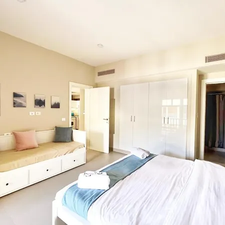 Minimal & Central 1Bdr Apt Abu Tig Marina