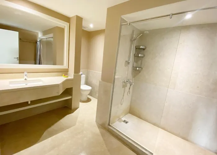 Minimal & 1bdr Abu Tig Marina Apartman