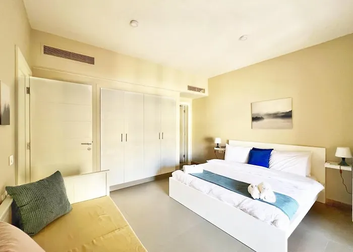 Minimal & 1bdr Abu Tig Marina Gurdaka